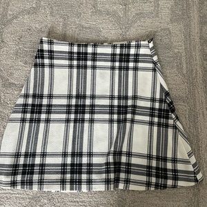 Plaid mini skirt